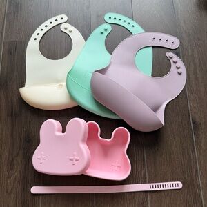 Baby Silicone Bunny Snackie & Three Bibs